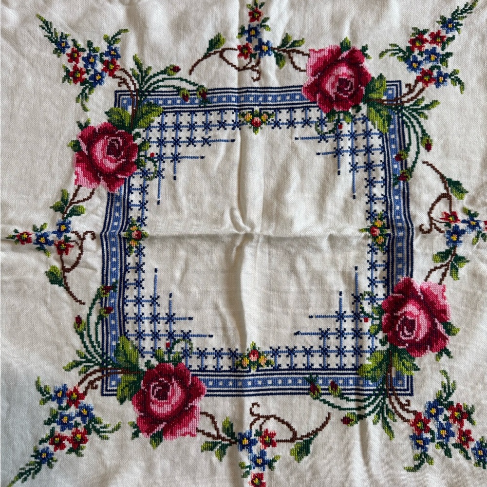Needle Point Tablecloth - Picture 3 of 3
